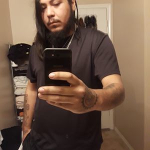 Meet your Posher, Cesar